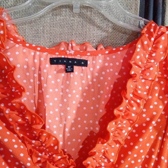 Tiana B Sleeveless Ruffle Tiered Midi Sundress size M - Picture 3 of 6